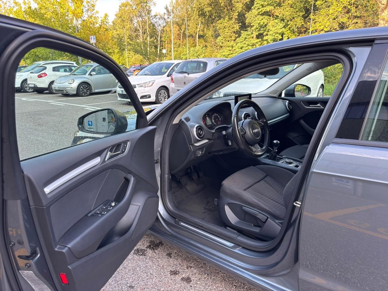 Audi A3 SPB 1.6 TDI clean diesel Ambition