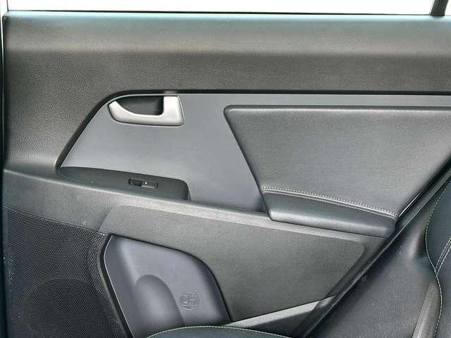 Kia Sportage 1.7 crdi High Tech stop&go 2wd