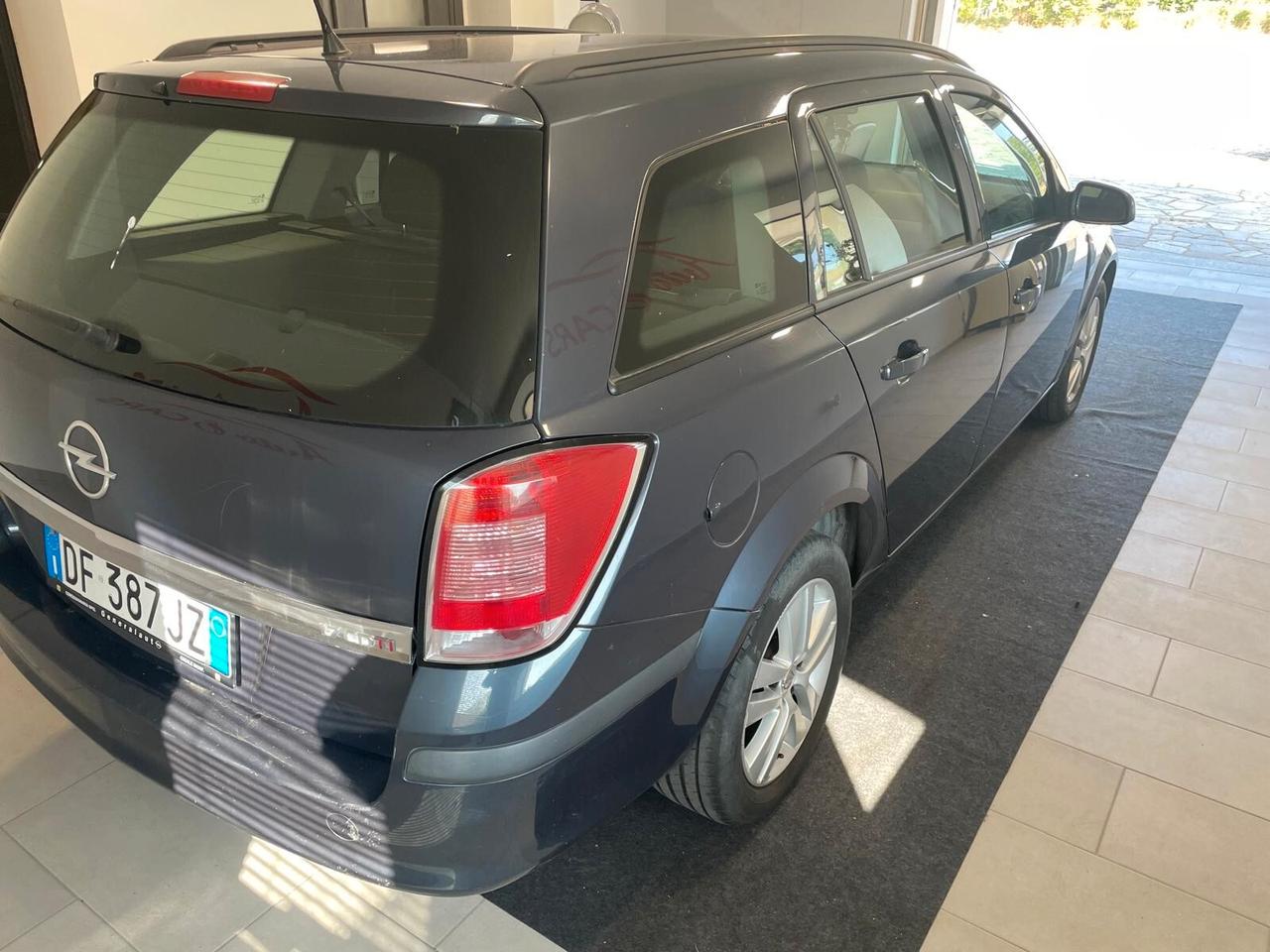 Opel Astra 1.7 CDTI 101CV Station Wagon Cosmo