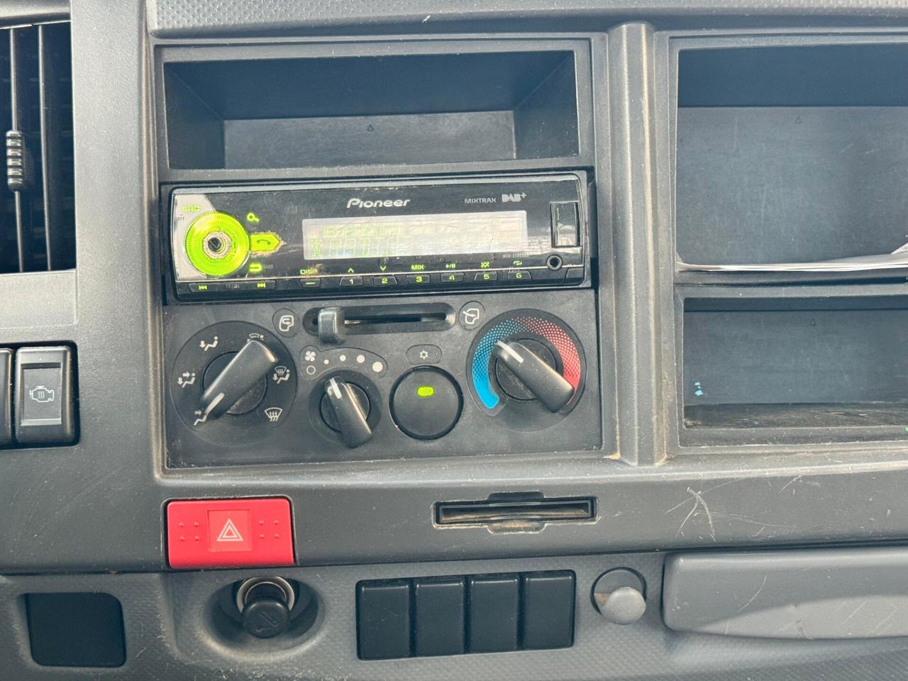 Isuzu M21 Ground E 1.9 TDI Ribaltabile trilaterale con pdf