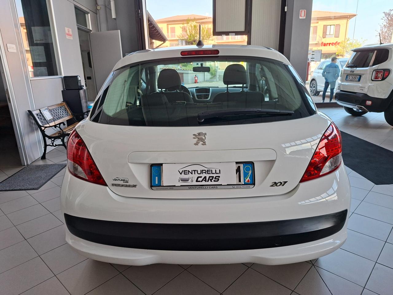 Peugeot 207 1.4 HDi 70CV 3p. Energie Sport