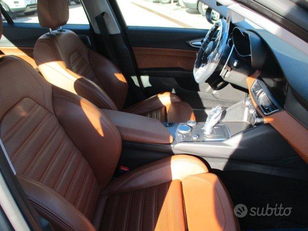 Alfa Romeo Giulia 2.2