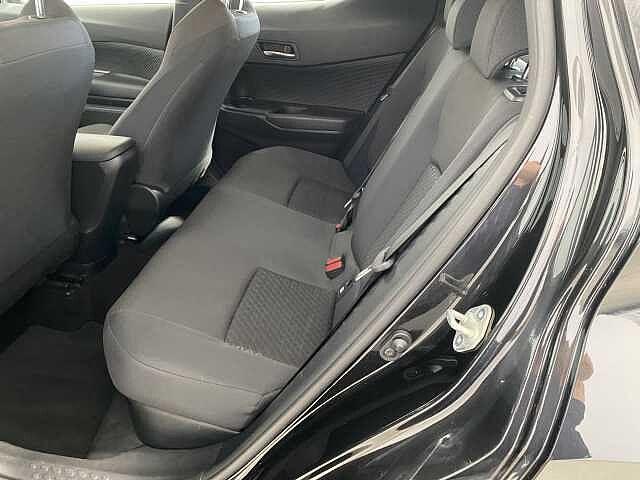 Toyota C-HR 1.8 Hybrid E-CVT Active
