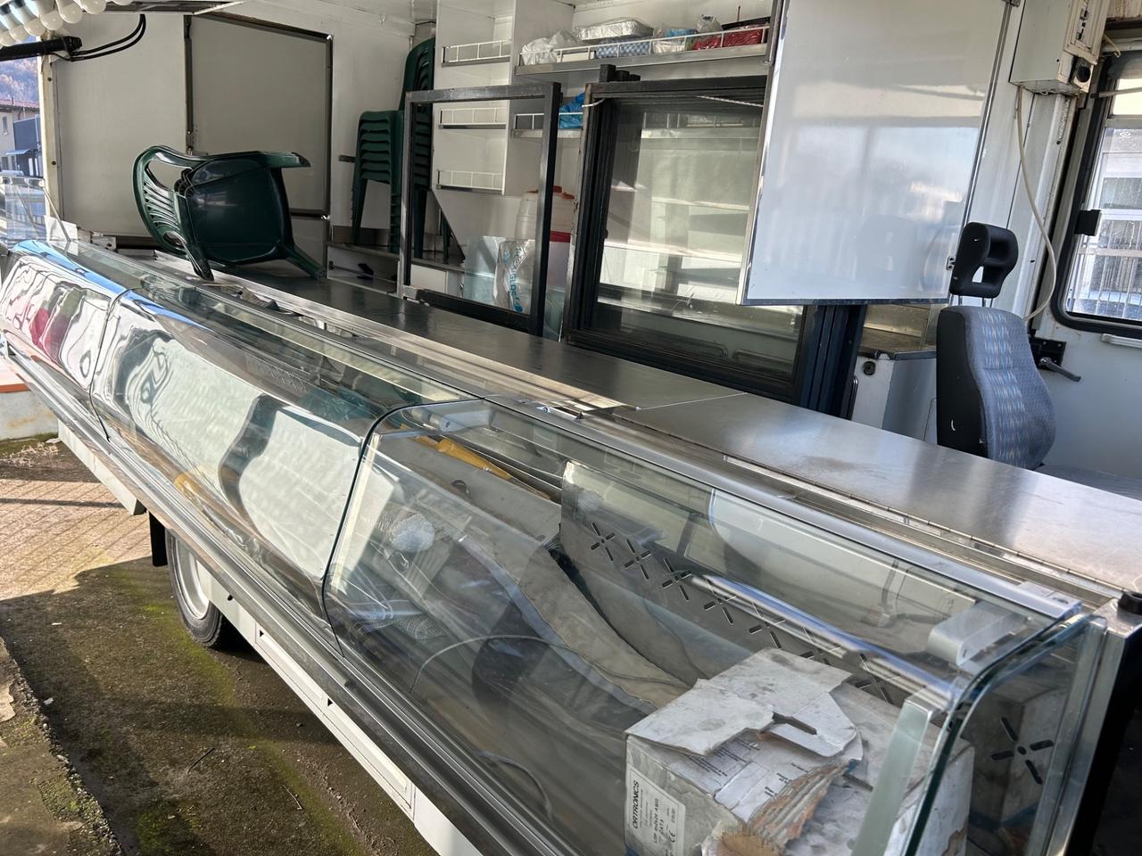 Iveco Minonzio Paninoteca Ambulante