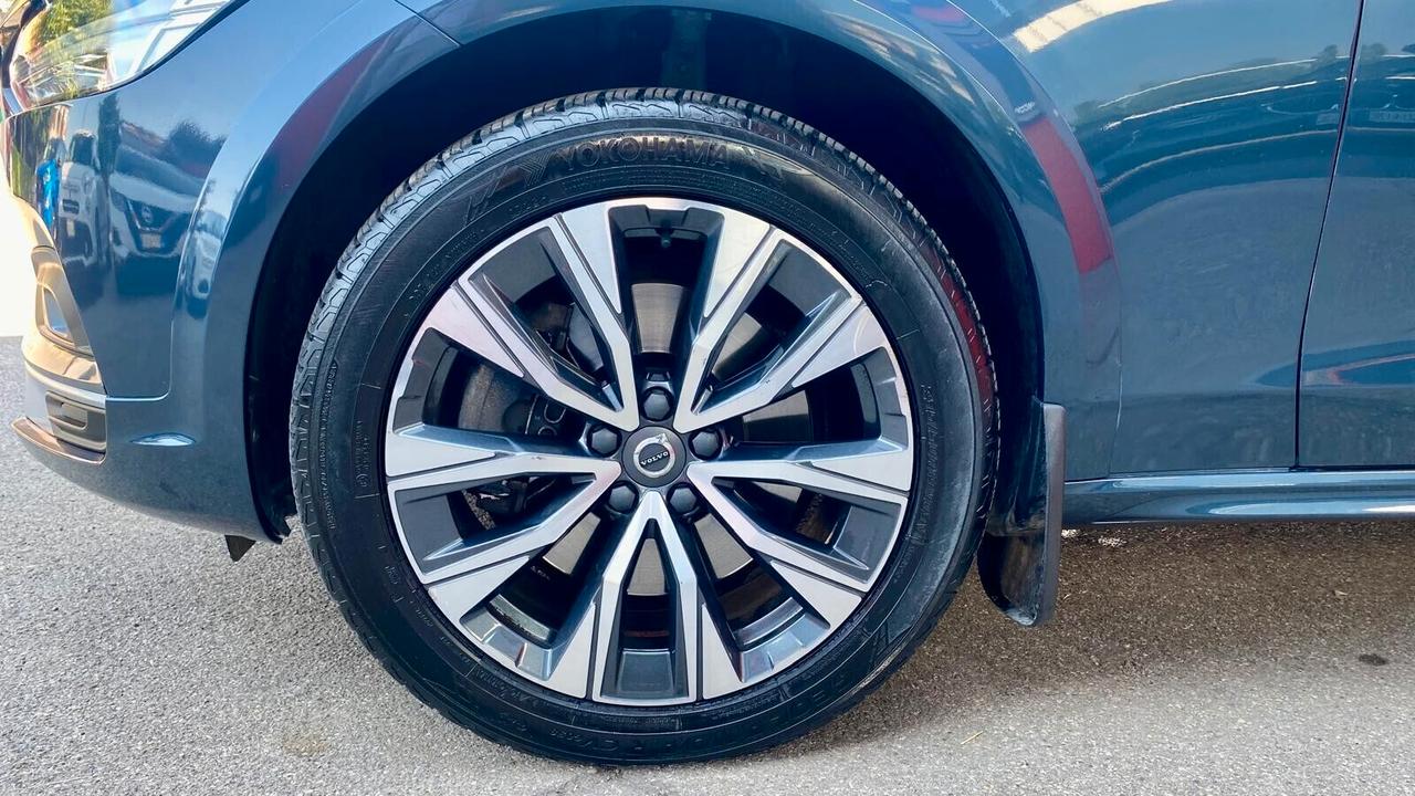 VOLVO V90 CROSS COUNTRY B4 (d) AWD 2.0 (197CV) - VIRTUAL COCKPIT, TETTO PANORAMICO, PELLE TOTALE