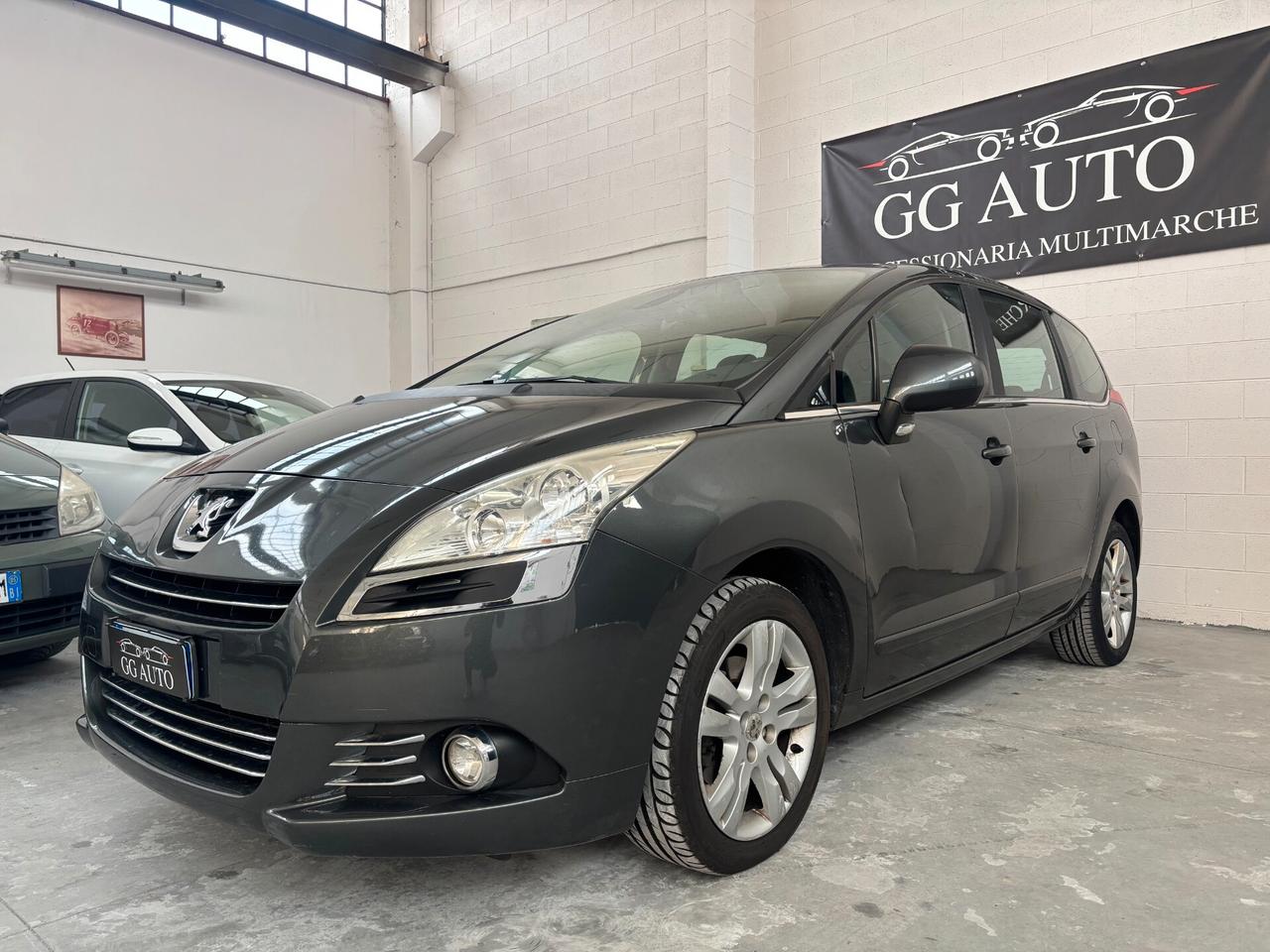 Peugeot 5008 2.0 HDi 150CV Féline 7 posti