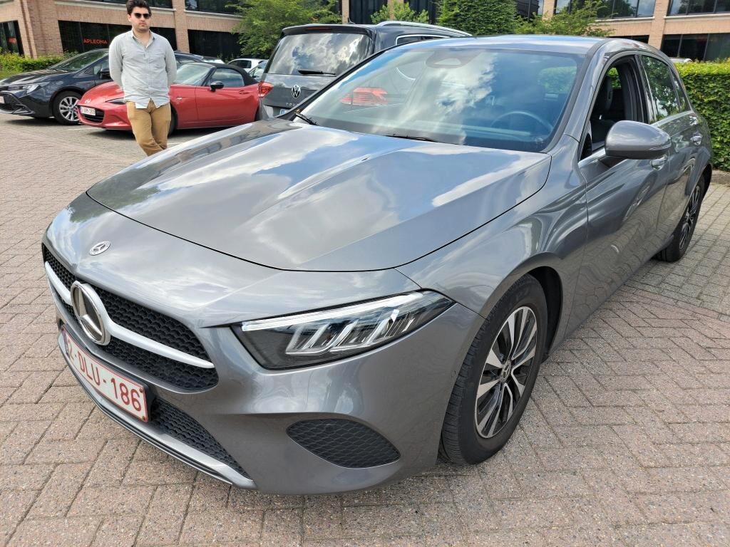 MERCEDES-BENZ A 180D NEW 115CV AUTOMATC BUSINESS LINE ( FARI LED - CRUISE - PELLE - NAVI PREMIUM - PARK ASSIST )