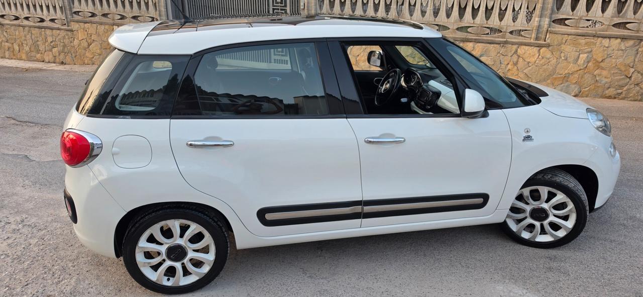 Fiat 500L 1.4 95 CV Panoramic Edition Bianco Gelato