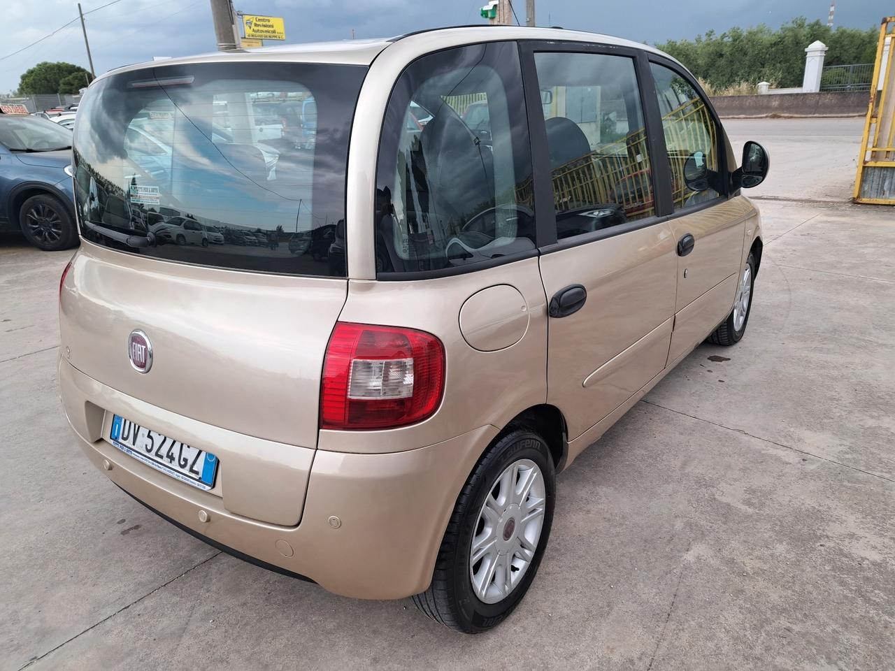 Fiat Multipla 1.9 MJT Emotion - 2009