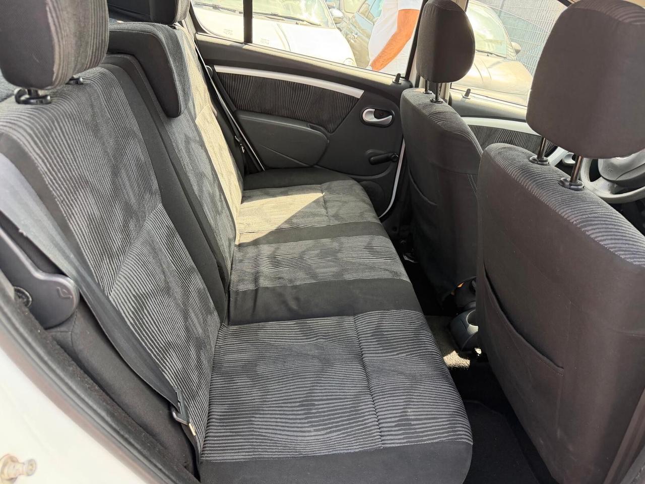 Dacia Sandero 1.4 8V GPL Lauréate-12/2009