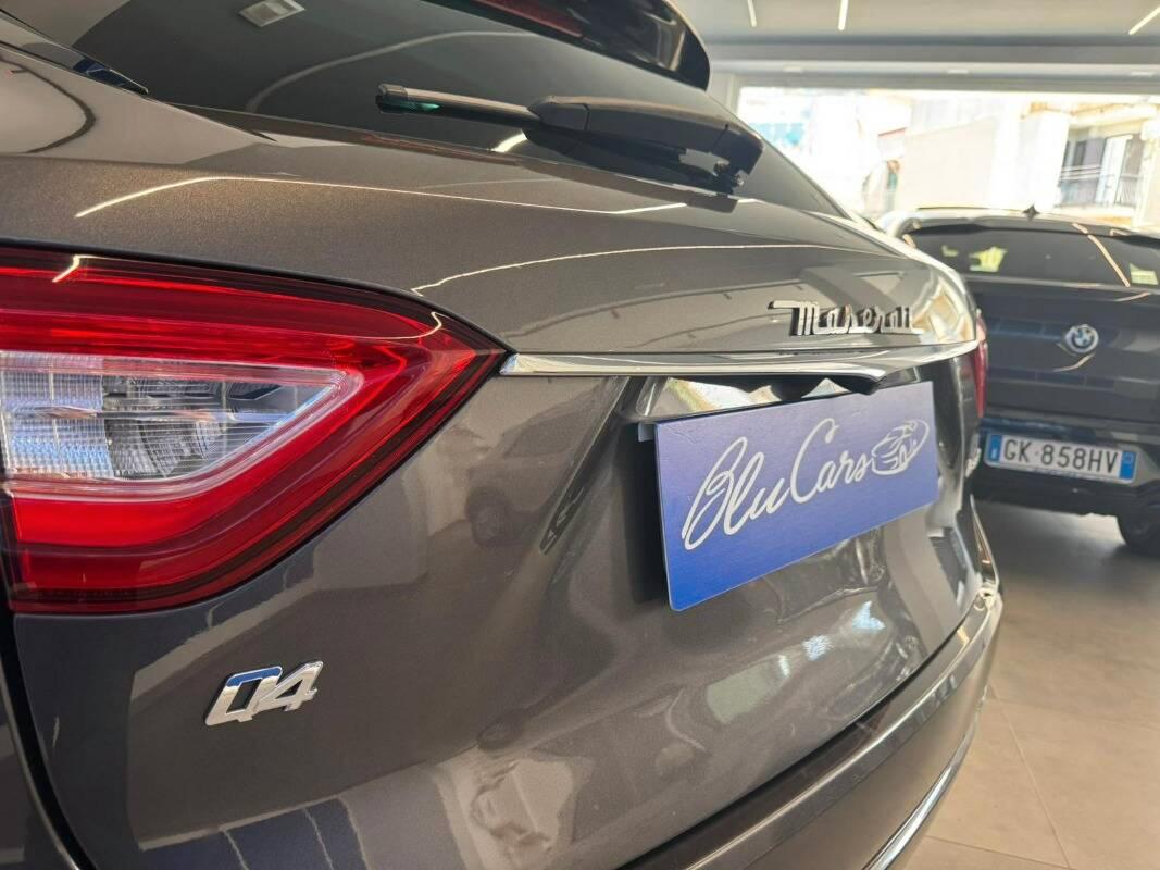 Maserati Levante 3.0 V6 Gransport 275cv auto