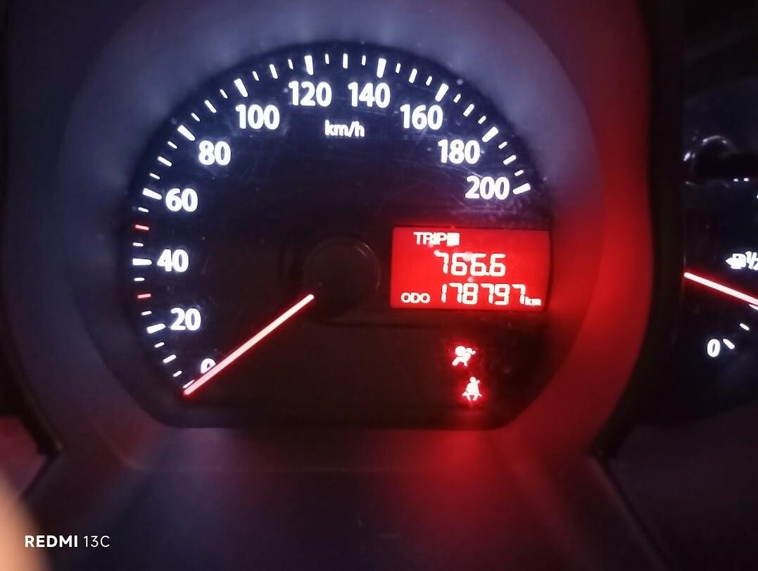 KIA PICANTO DEL 2011 1000 BENZINA NEOPATENTATI