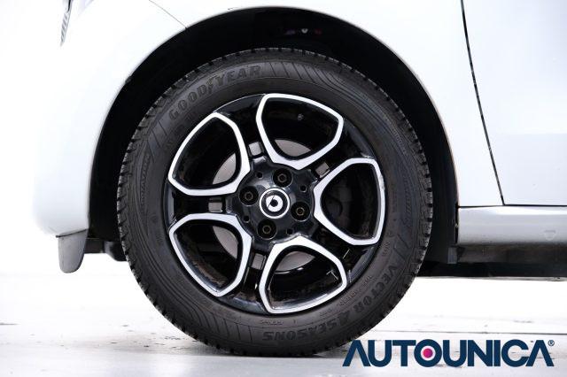 SMART ForFour 70 1.0 TWINAMIC PASSION NEOPATENTATI
