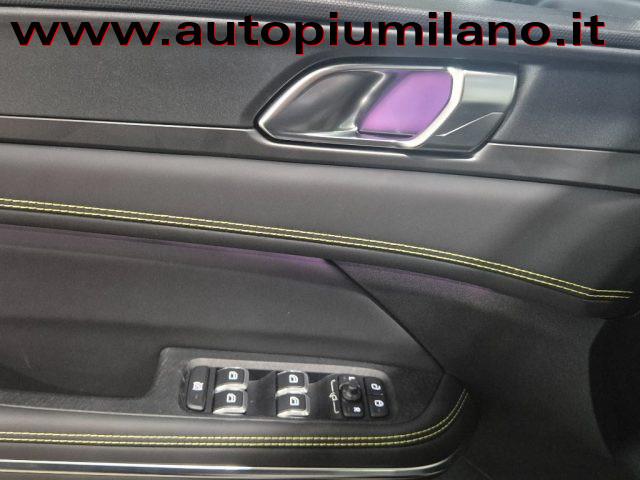 LYNK & CO 01 PHEV More