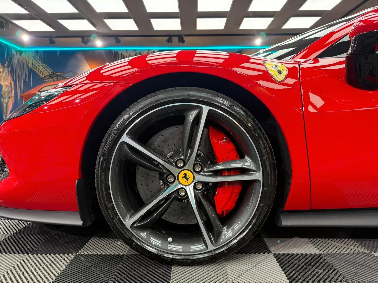 Ferrari 296 GTS (604)