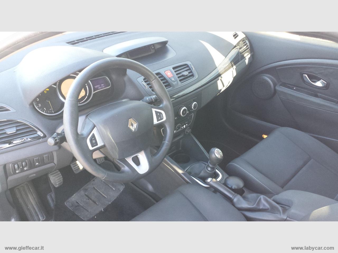 RENAULT Mégane 1.5 dCi 110 CV Attractive