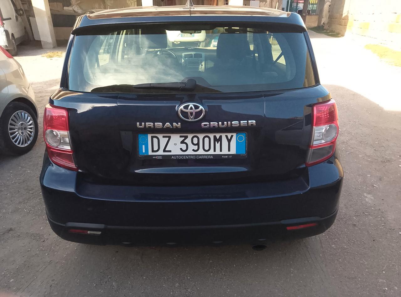 Toyota Urban Cruiser 1.4 D-4D AWD Luxury