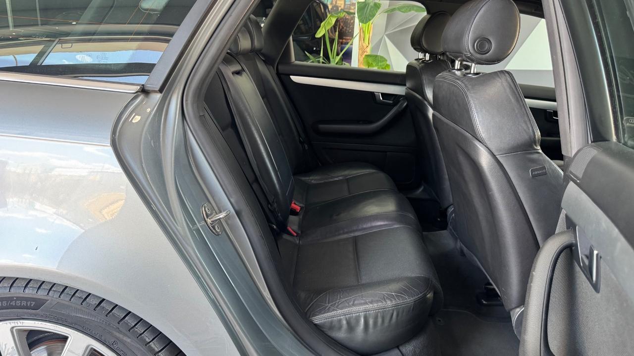 Audi A4 1.9 TDI S-Line-2007