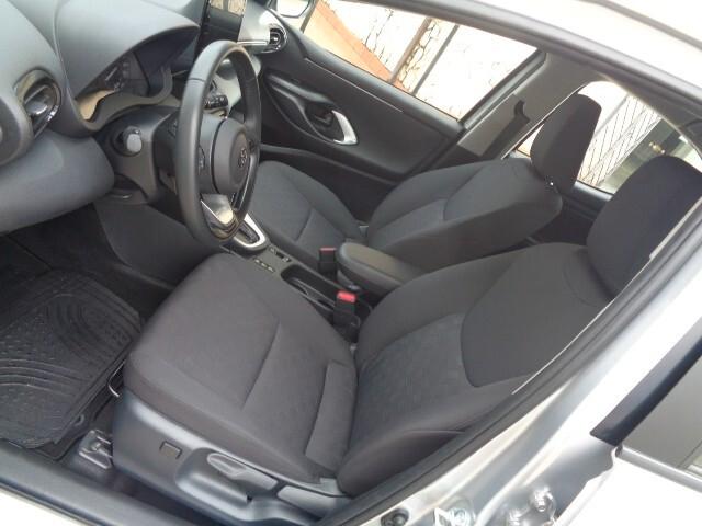 Toyota Yaris 1.5 Hybrid 5 porte Active NO VINCOLO DI FINANZIAMENTO