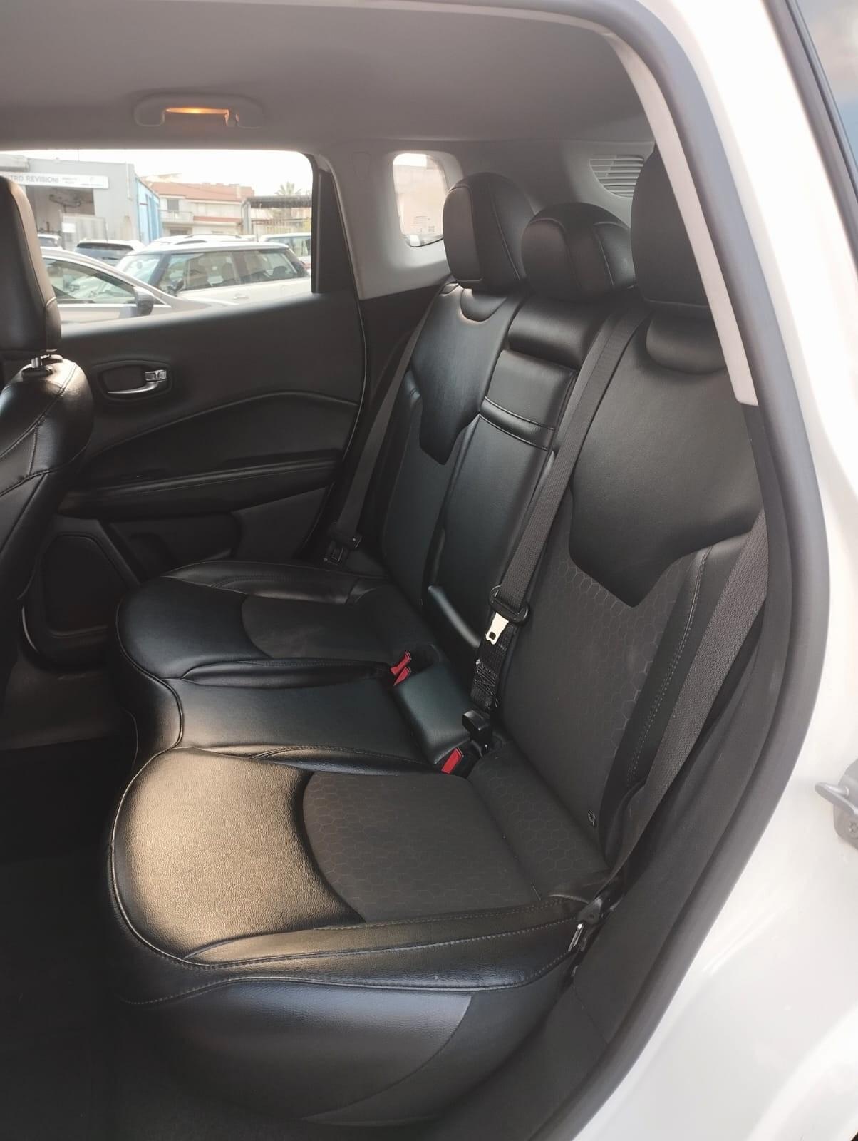 Jeep Compass 1.6 Multijet II 2WD Night Eagle