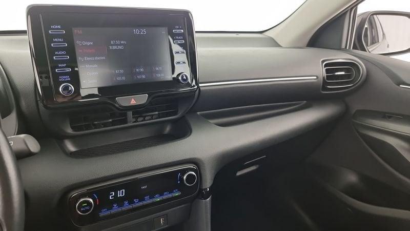 Toyota Yaris 1.5 Hybrid 5 porte Business