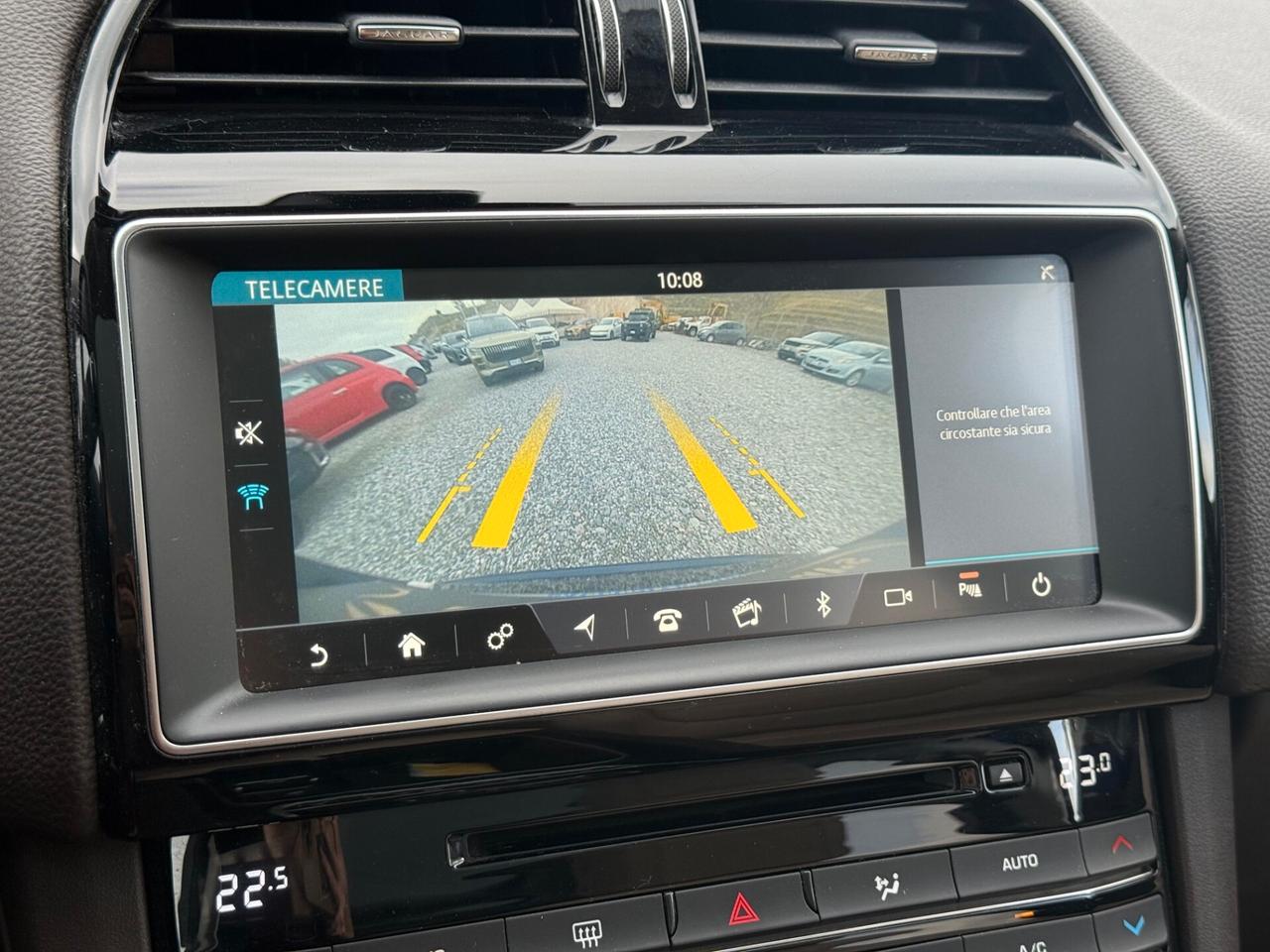 Jaguar F-Pace 2.0 D 180 CV AWD aut. Prestige