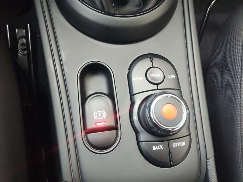 MINI Countryman Mini Countryman 1.5 One D Hype auto