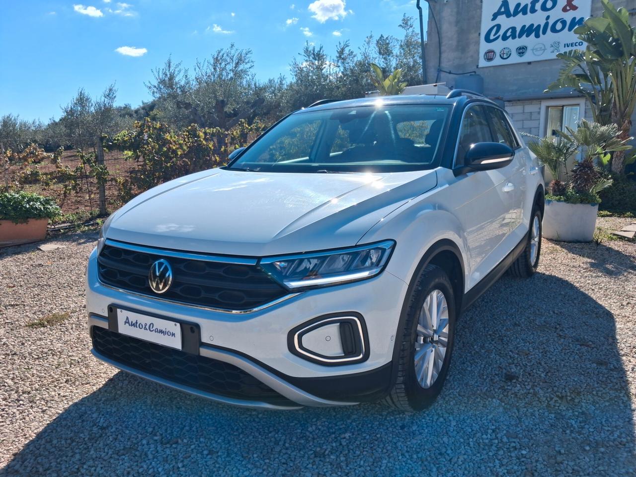 Volkswagen T-Roc 1.0 TSI Life anno 2023