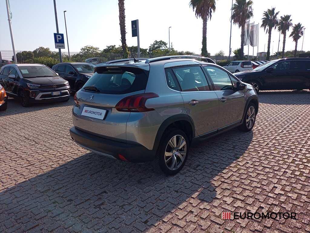 Peugeot 2008 1.5 BlueHDi Allure