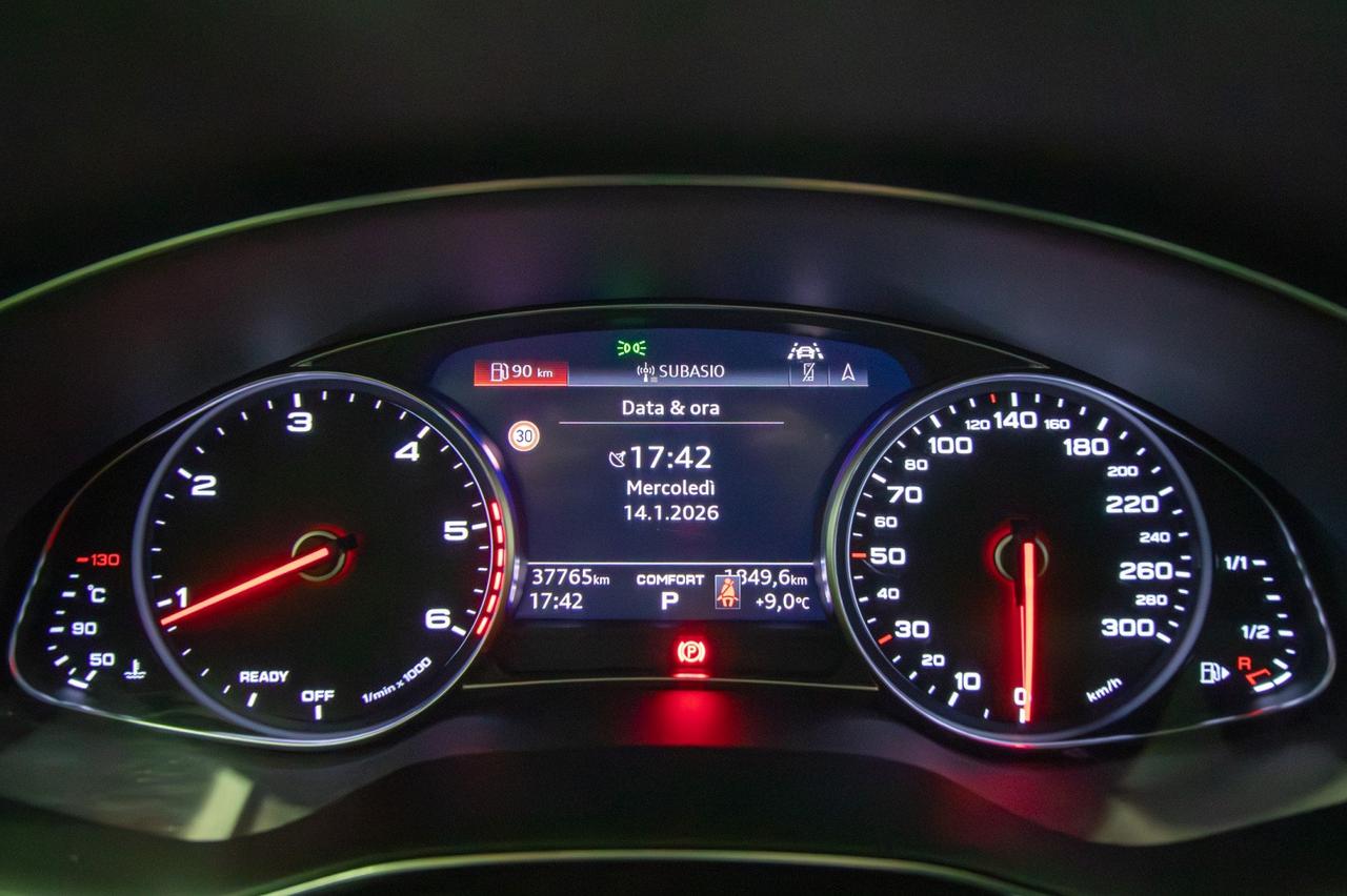 Audi A6 Avant 40 2.0 Tdi Business Quattro S-tronic 204cv