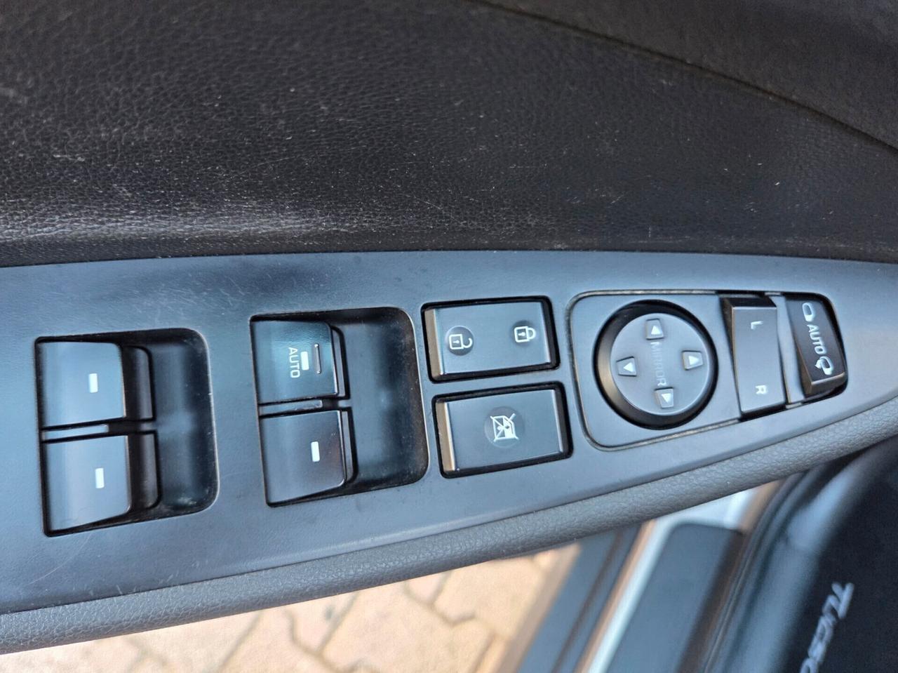 Hyundai Tucson 1.7 CRDI 115 cv XPOSSIBLE