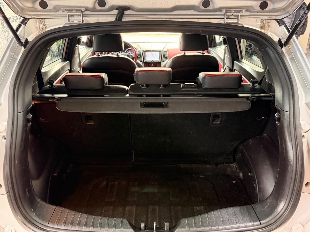 Ssangyong Tivoli 1.6 2WD Be