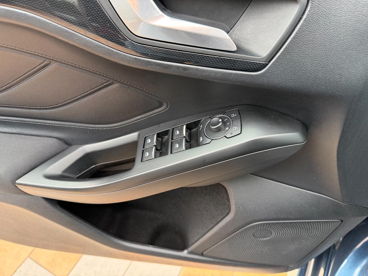 Ford Focus 1.5 ECOBLUE 120 cv. 5 porte ST LINE (Nav)