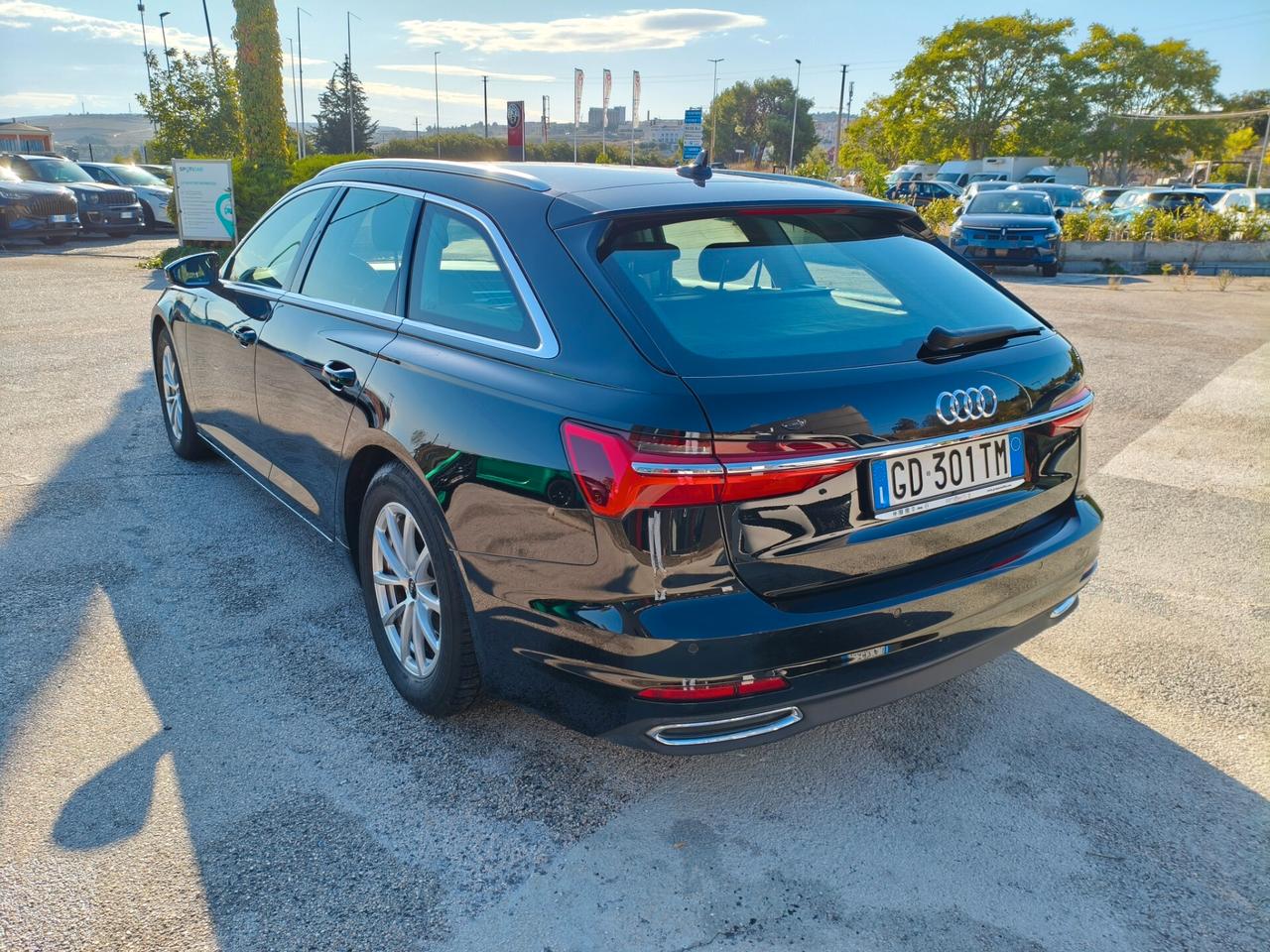 Audi A6 Avant 40 2.0 TDI S tronic Business