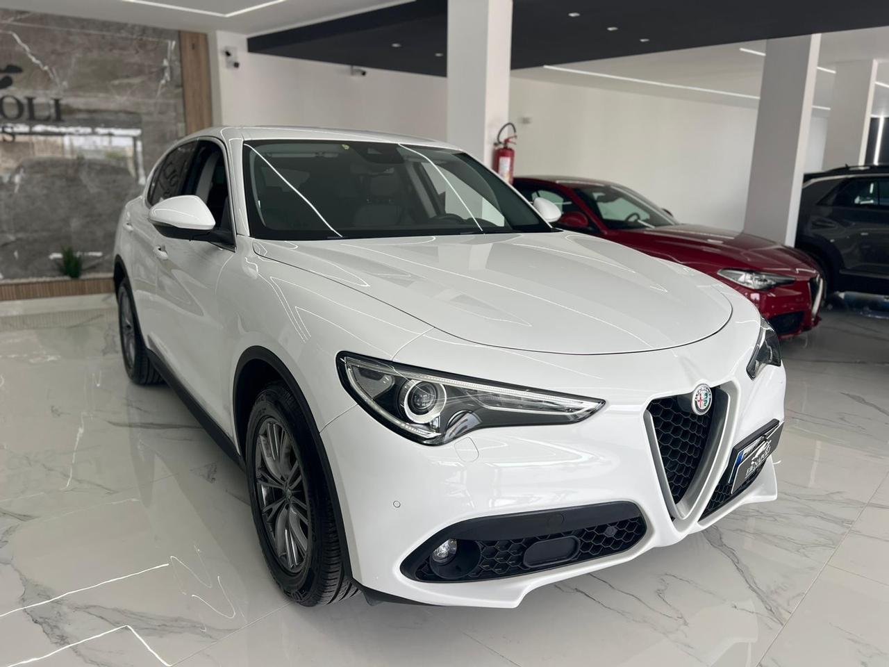 Alfa Romeo Stelvio 2.2 Turbodiesel 180 CV AT8 RWD Super
