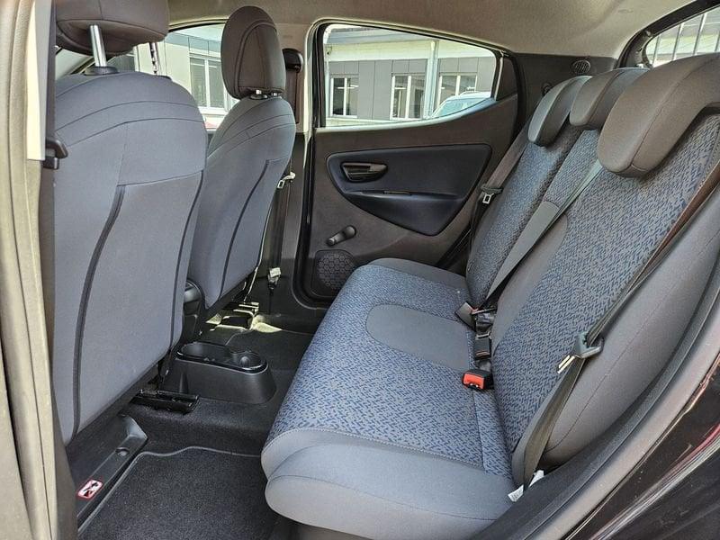 Lancia Ypsilon 1.0 FireFly 70cv Hybrid