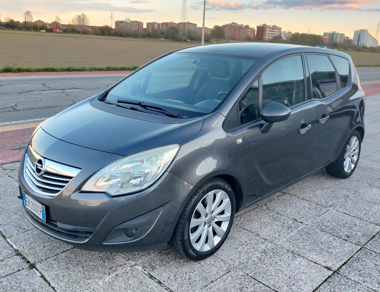 Opel Meriva 1.4 Turbo 140CV Cosmo