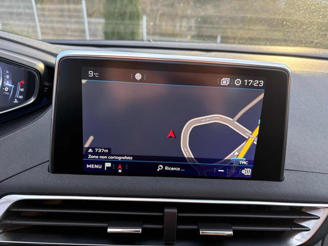 PEUGEOT 3008 BlueHDi 120 S&S Business