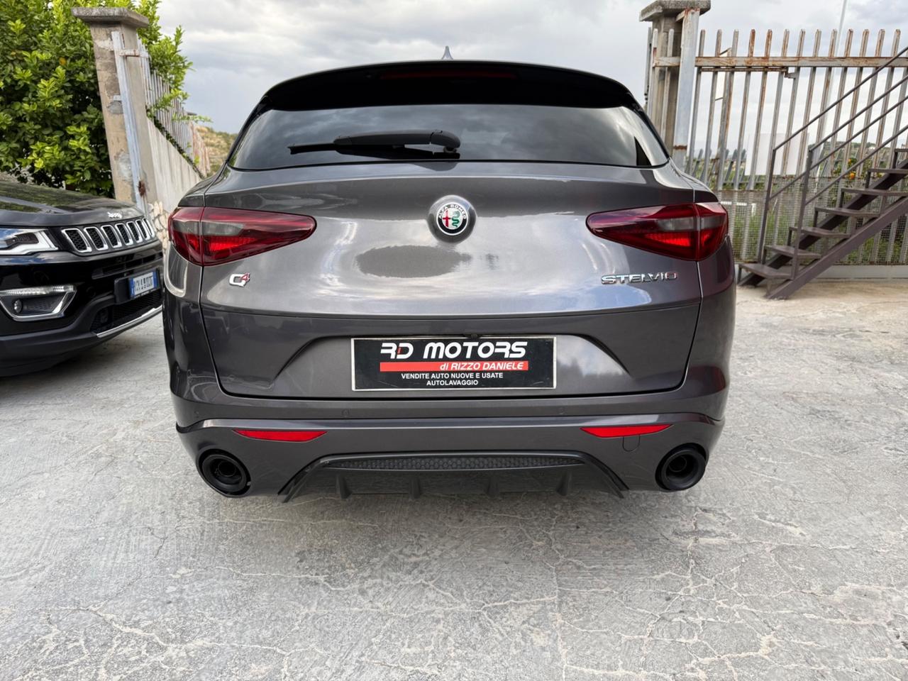 Alfa Romeo Stelvio 2.2 Turbodiesel 210 CV AT8 Q4 Veloce
