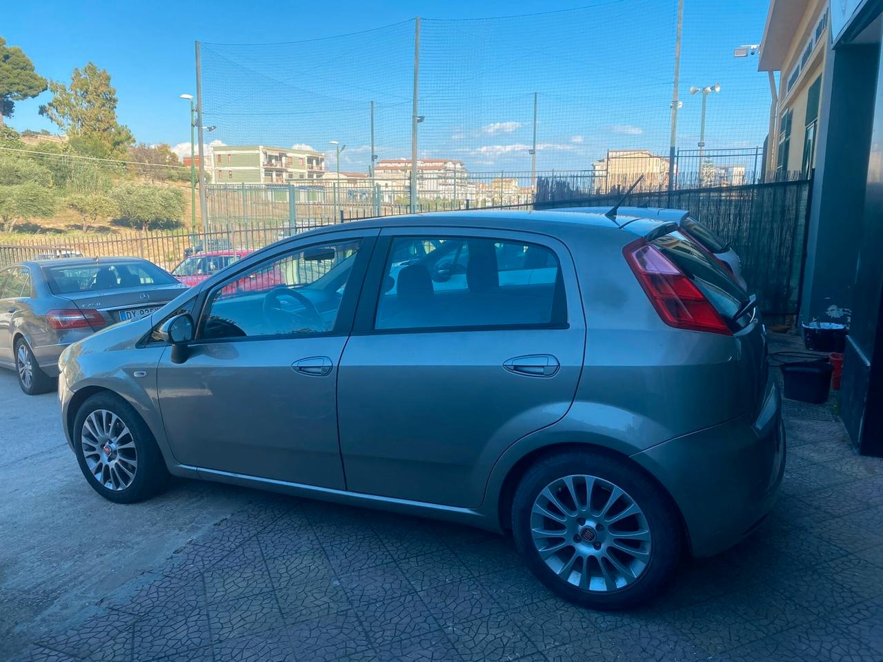 Fiat Grande Punto 1.3 MJT 90 CV 5 porte Emotion