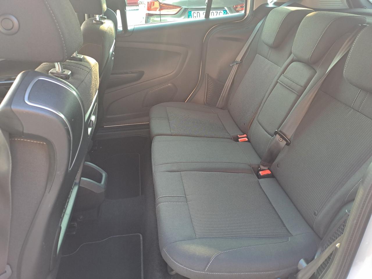 Ford B-Max 1.5 TDCi 75 CV Titanium