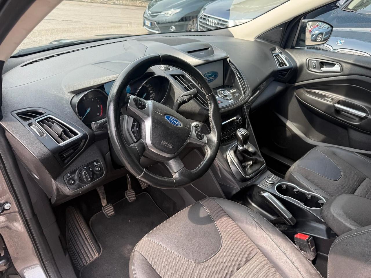 Ford Kuga 2.0 TDCI 120 CV S&S 2WD Titanium Business