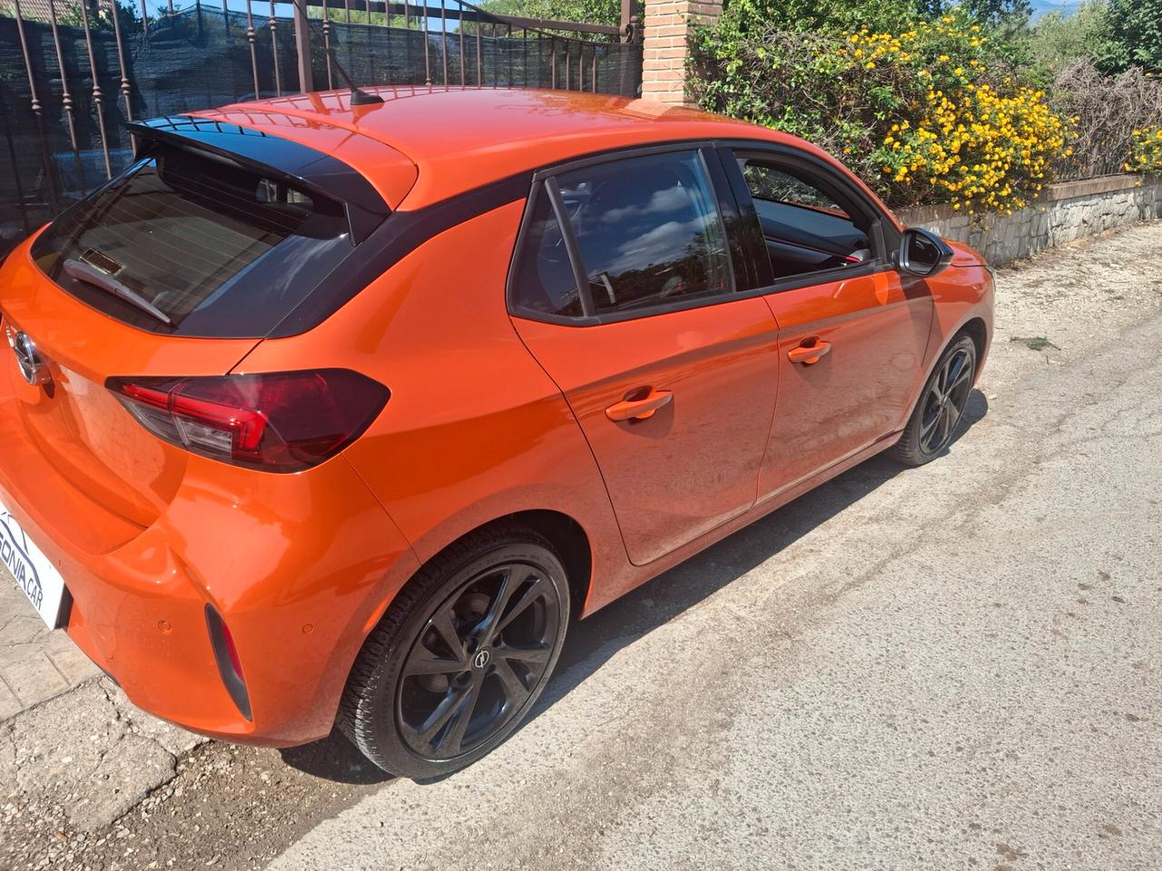 Opel Corsa 1.2 100 CV GS Line Neopatentati