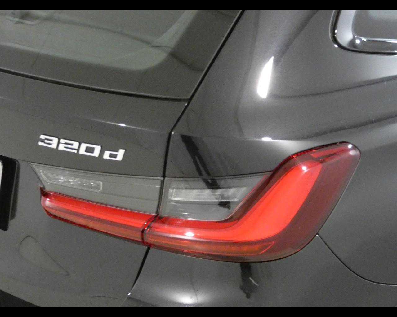 BMW Serie3(G20/21/80/81 - 320d 48V xDrive Touring Msport