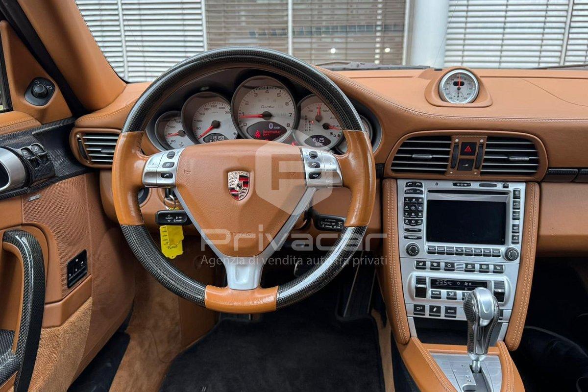 PORSCHE 911 Turbo Coupé