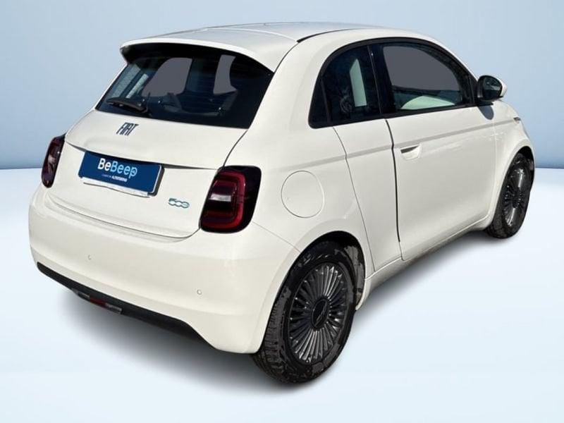 FIAT 500 500e 500E 3+1 42 KWH ICON +