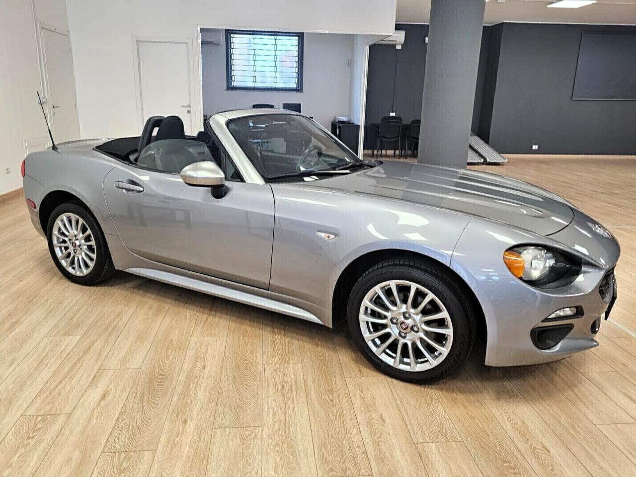 Fiat 124 Spider 1.4 MultiAir AT6