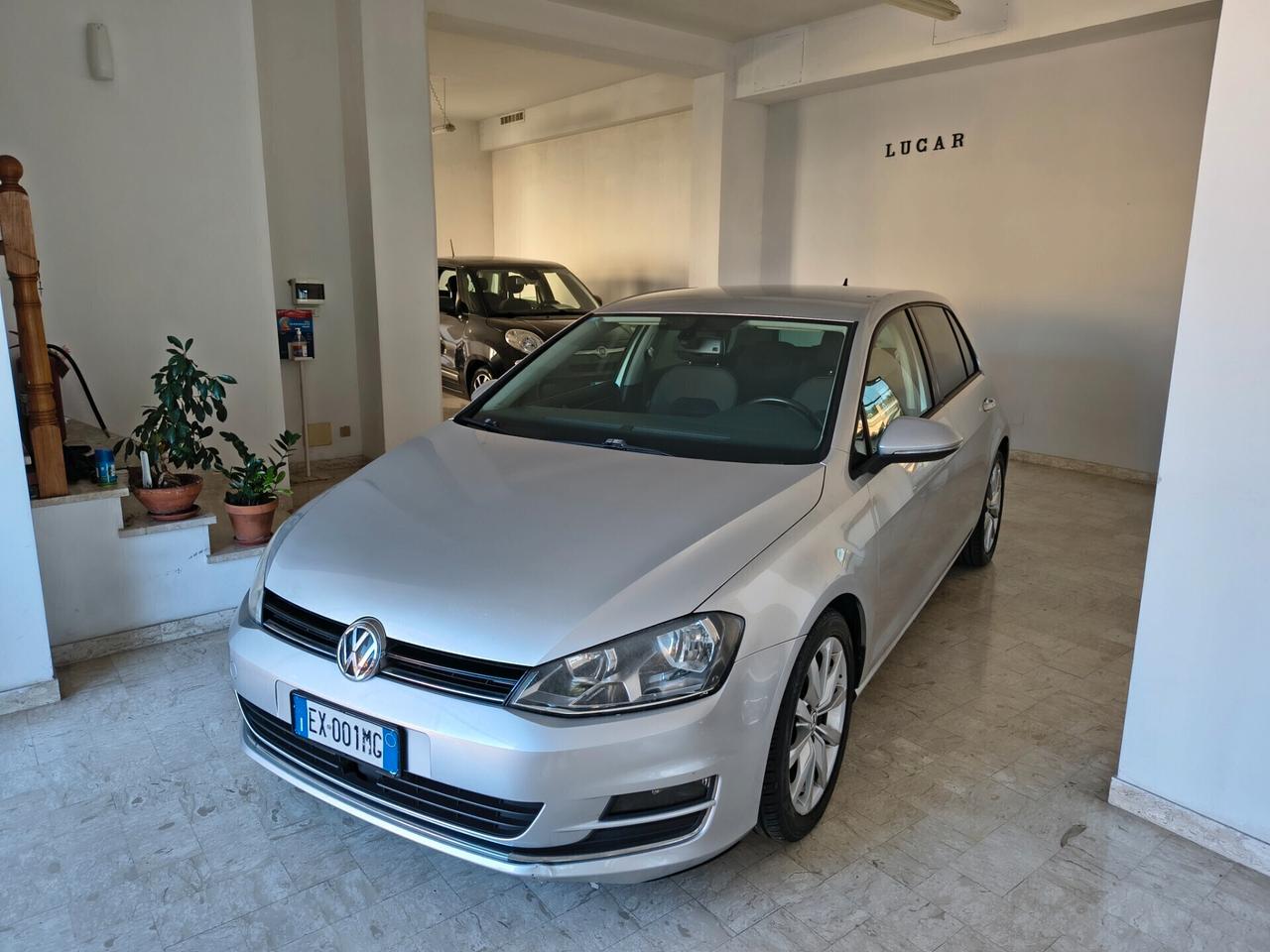 VOLKSWAGEN GOLF 1.6 TDI DSG 5P HIGHLINE