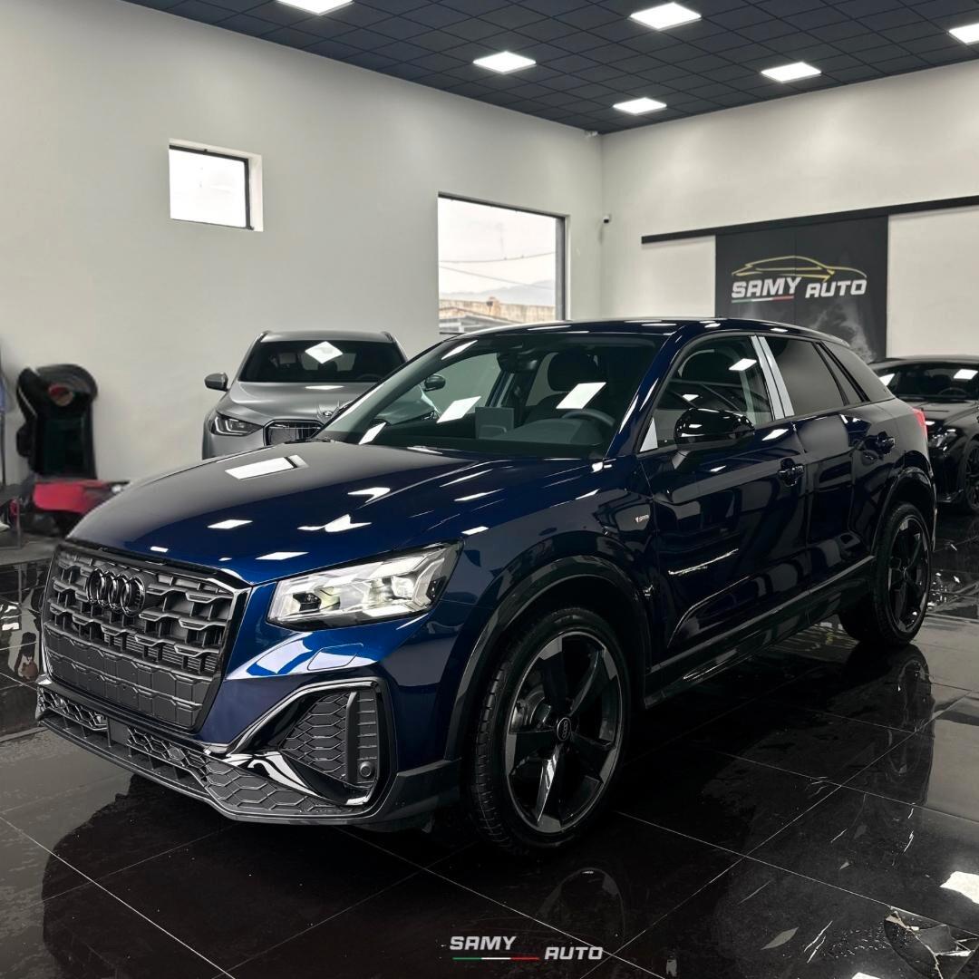 Audi Q2 30 TDI Identity Black