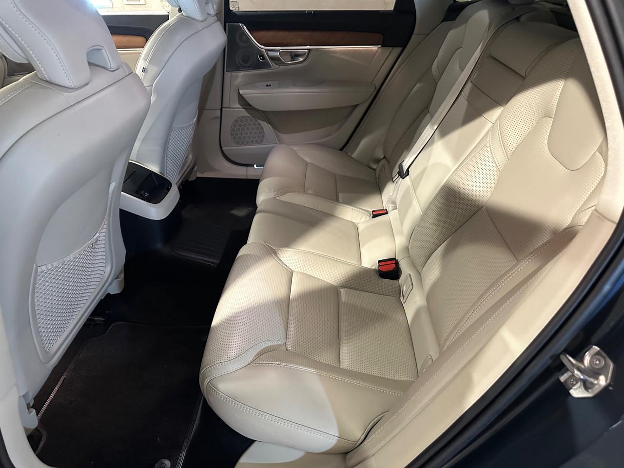 Volvo V90 T8 Twin Engine AWD Geartronic Inscription